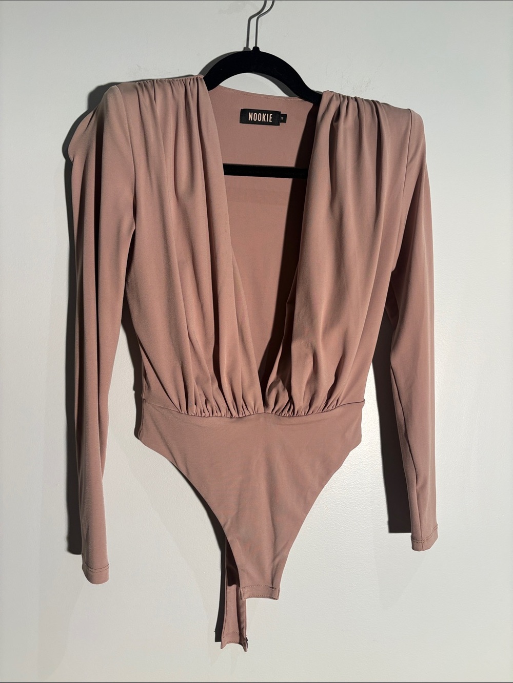 Nookie Nude Taupe Plunge Long Sleeve Bodysuit – Size 2